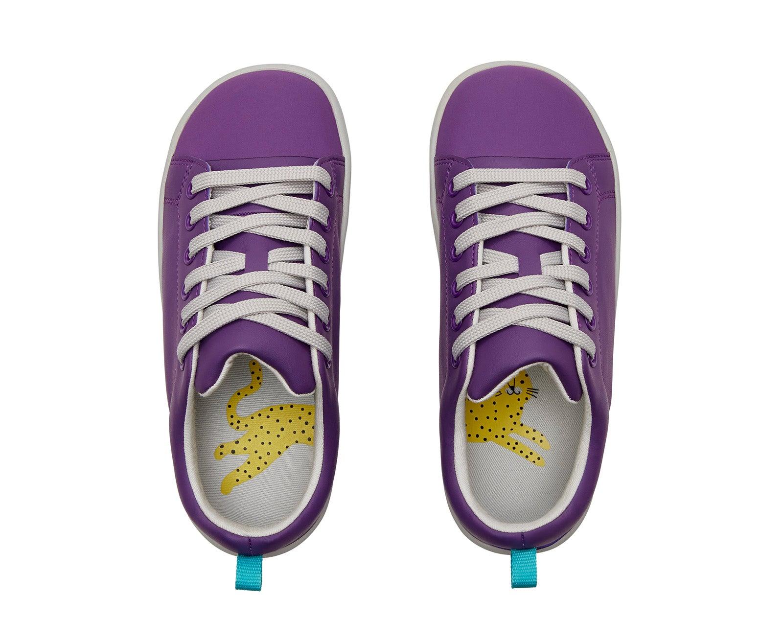 Classic Sneakers (2025) - Image 19